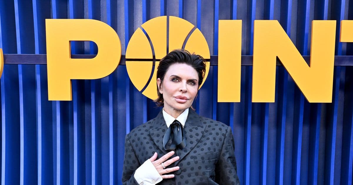 Lisa Rinna Borrowed Hudson Williams’ Suit