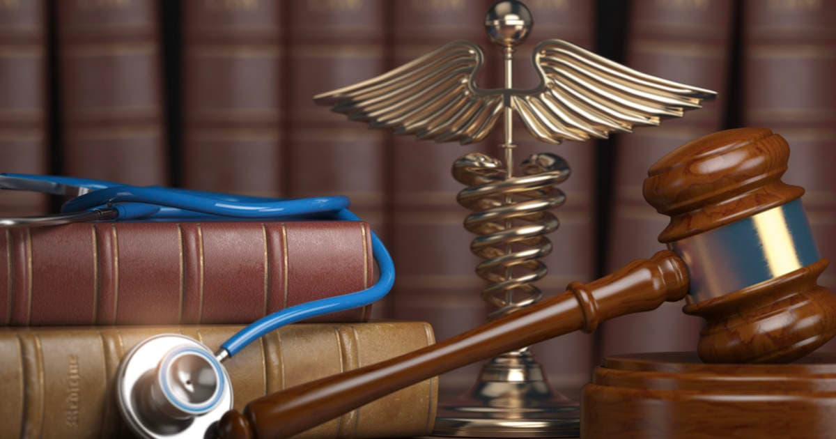 Couple Sues Radiologist Claiming He Overlooked Signs of Both Cancer and a Spinal Injury
