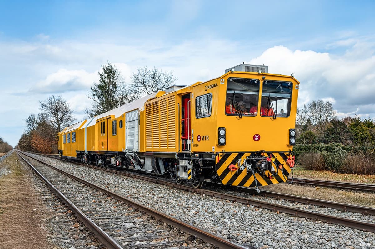 ROMIS Mobile Maintenance Train: Modular Solutions for Railway Infrastructure