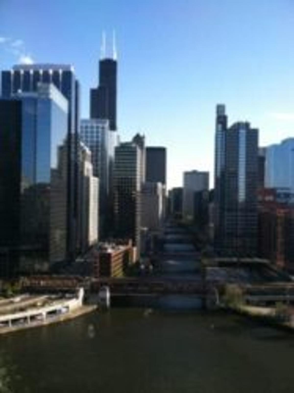 Birach Broadcasting Acquires FM Translator in Chicago