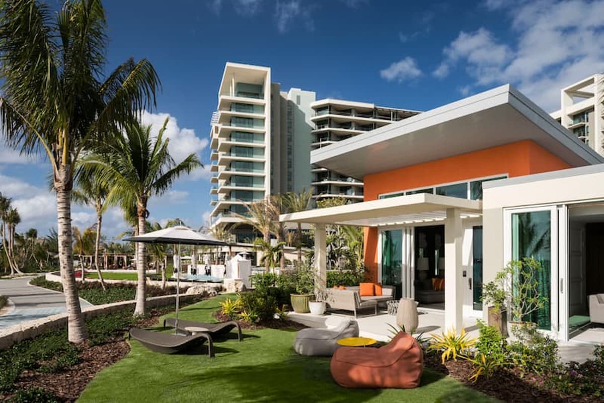 Kimpton Seafire Celebrates Ten Years in the Cayman Islands