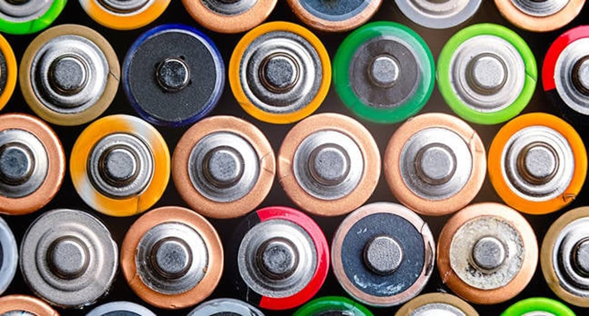 Solid-State Batteries Hold More Juice, but Keep Cracking Up. Now Researchers Know Why