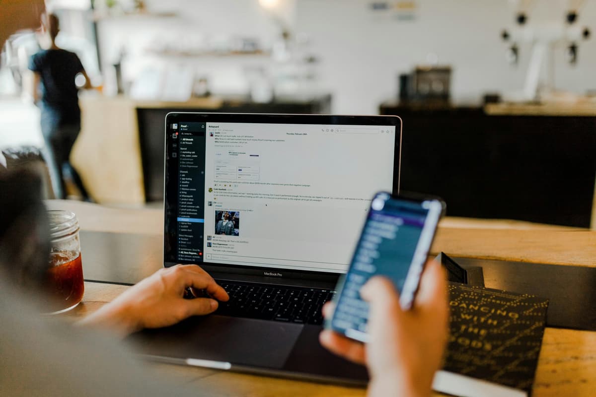 Monitor and Investigate Behavior-Based Risk in AI Communications
