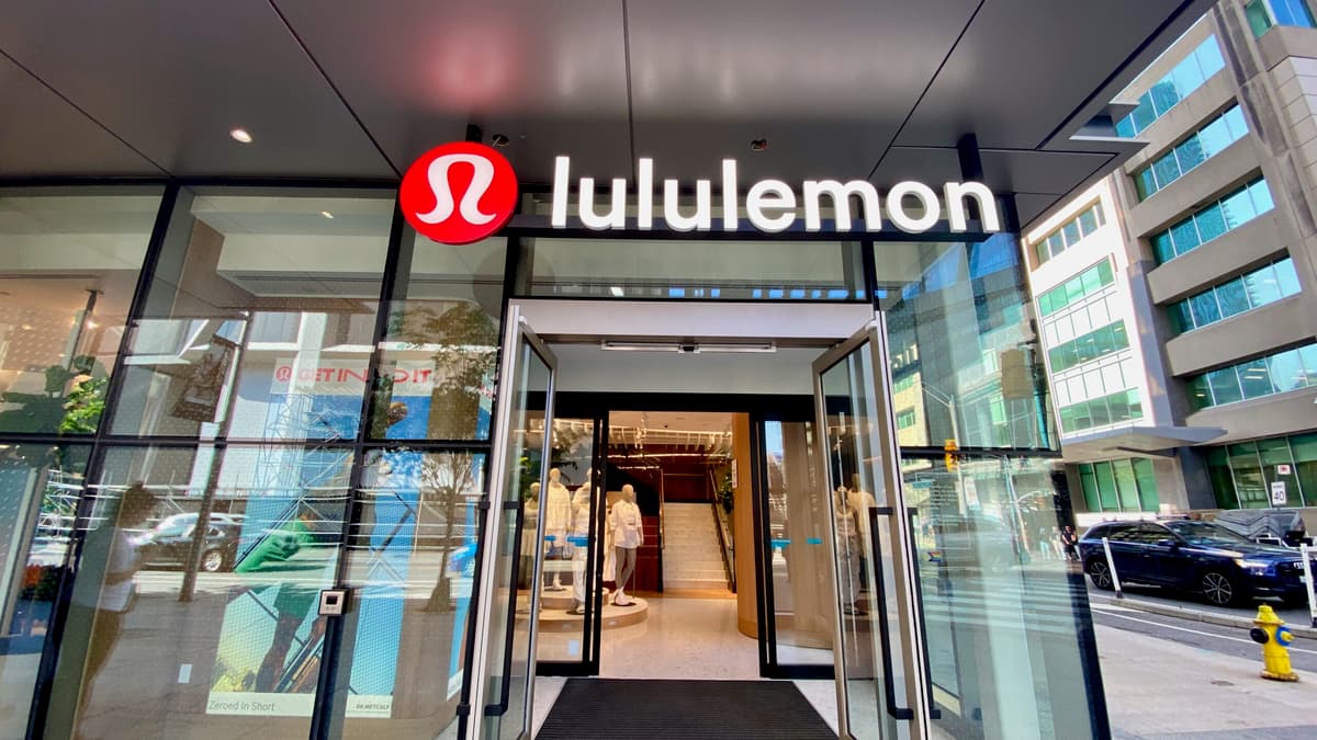 Lululemon Pushes Into Mexico With Stores, E-Commerce