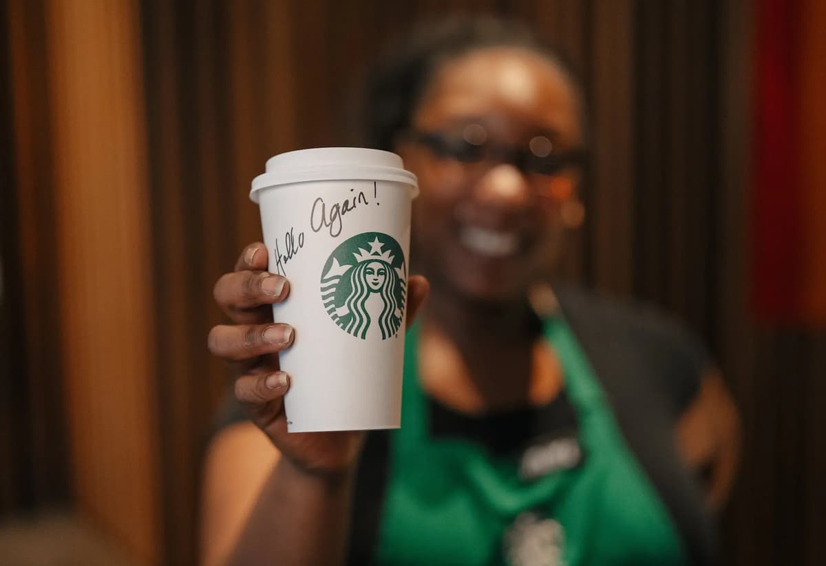 Starbucks Canada Rolls Out Tiered Rewards Program