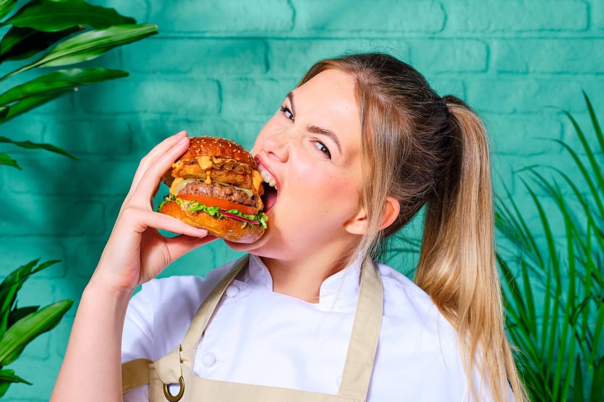 Bill’s X Poppy Cooks 25th Anniversary Menu Lands Nationwide Today