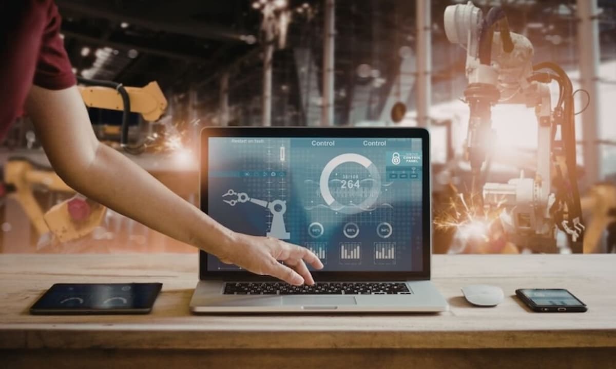 How Can AI Make Predictive Maintenance Work for Automotive Robots?