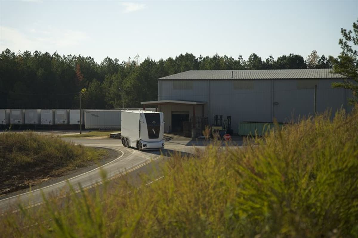 Einride Deploys Autonomous Electric Trucks in Ohio Freight Corridor Pilot