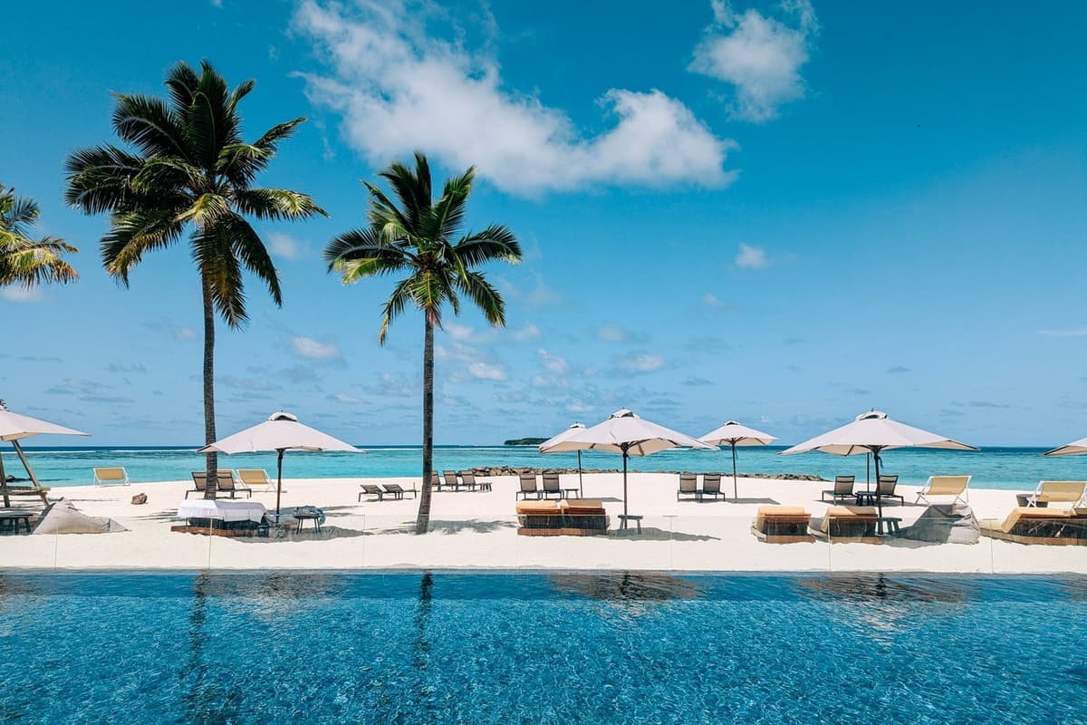 A Data Analysis of Hyatt Award Chart Changes Across 1,078 Properties