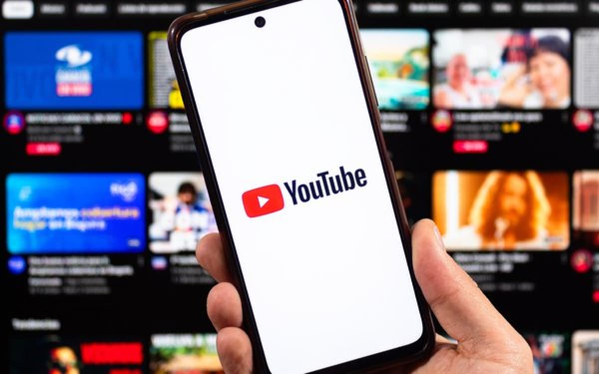 Two Screens Of Content - At The Same Time? One Is YouTube
