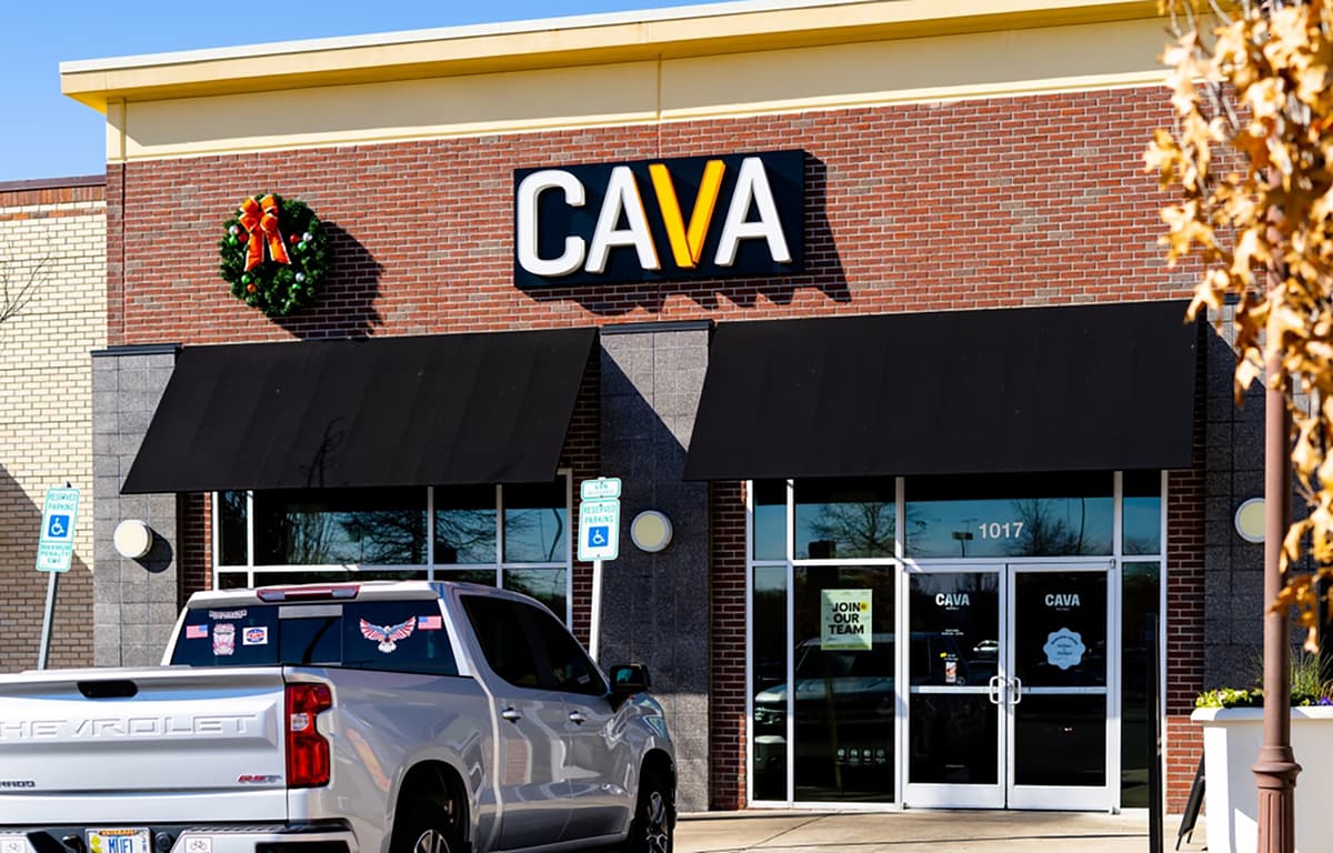 US Restaurants Rolling Out Seafood Specials as Part of Updated Spring Menus