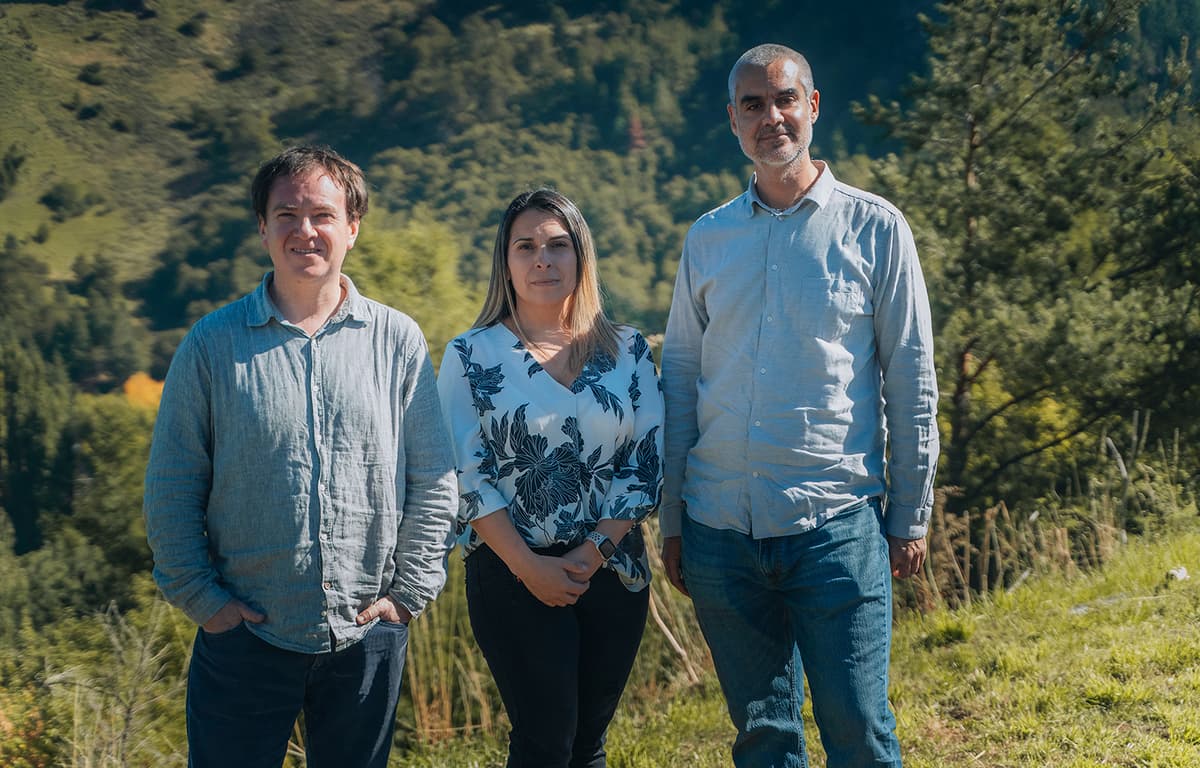 Chilean Entrepreneur Transforming Salmon-Farming Waste Into Insulated Panels for Homes
