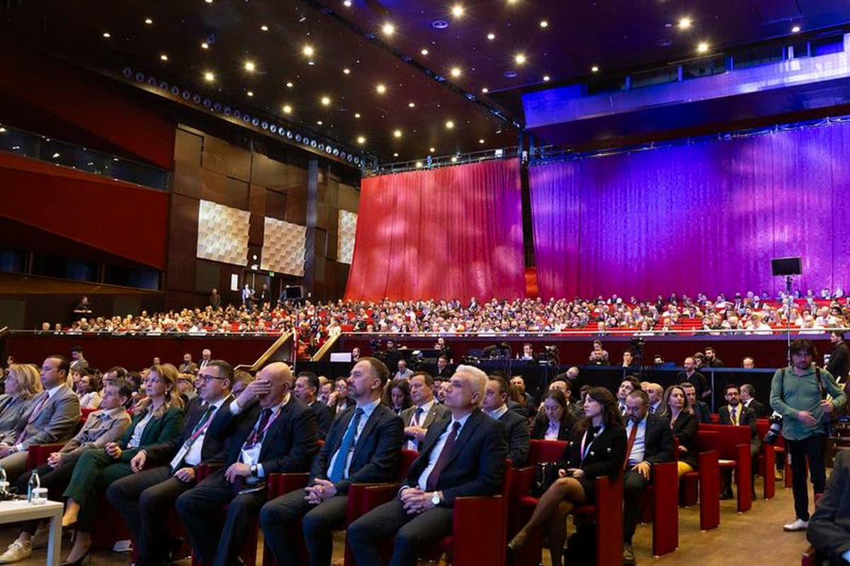 ITS ISTANBUL REVIEW: Congress Draws 2,700 for 17th Edition