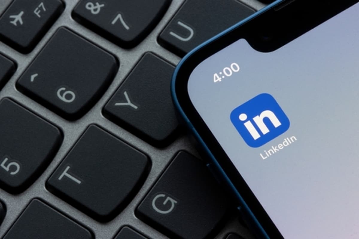 We’re Ruining LinkedIn. Here’s How to Fix It.
