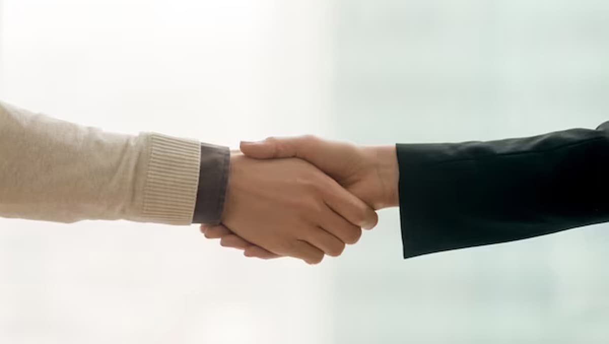 Associa Expands Into Europe with Acquisition of Mediterráneo Global