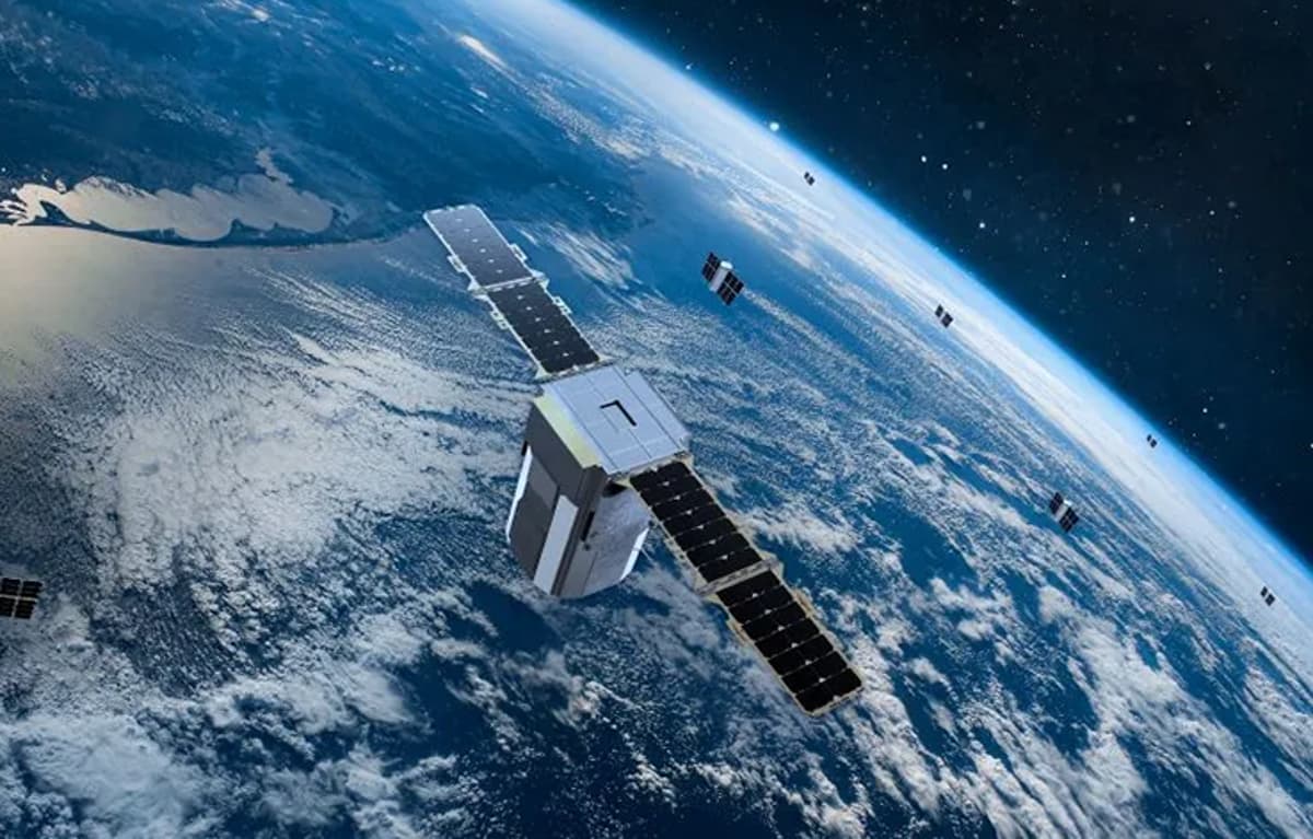 Space-Based Shield: Spire Global and Diehl Defence Partner to Build European Missile Warning Network