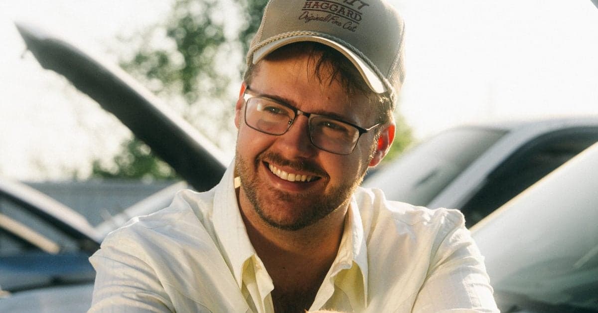 Kenny Whitmire Signs New Deal with MCA – Readies Debut EP