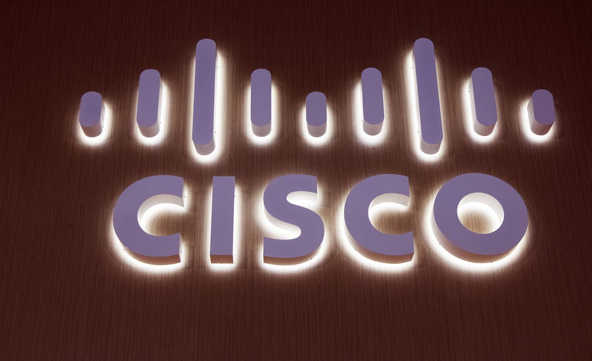 Cisco Systems Taps Record High Before Earnings