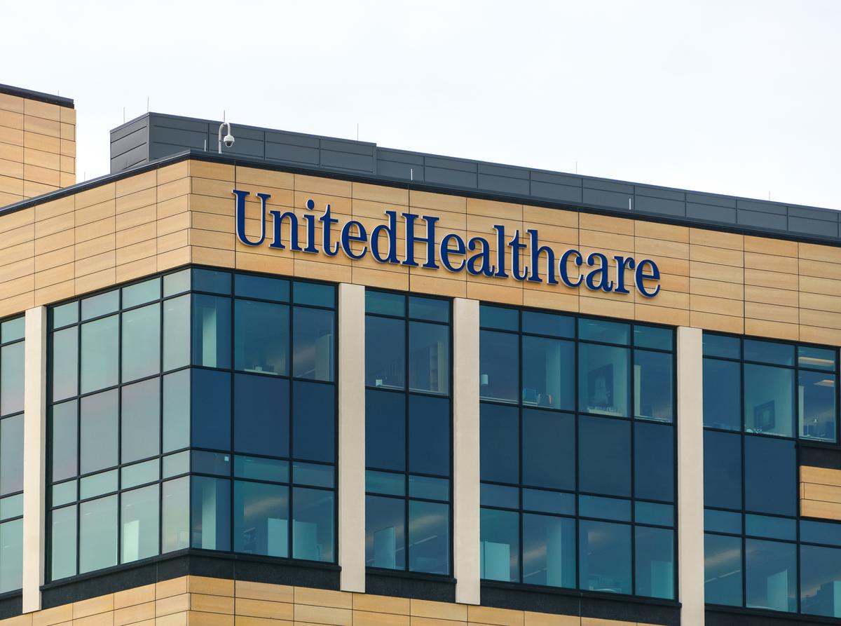 UnitedHealth Stock Gaps Higher on Q1 Beat-and-Raise