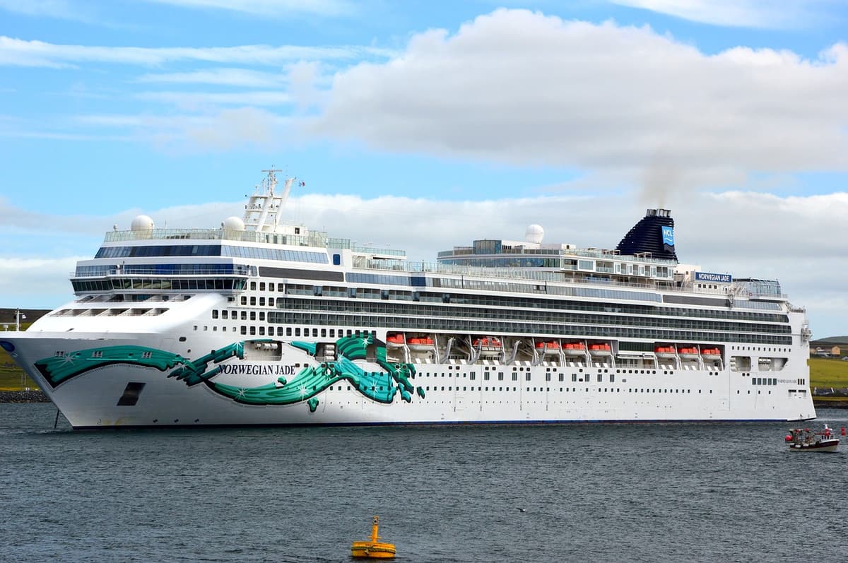Dock This Cruise Stock Next Month, Says Signal