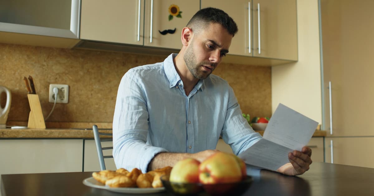 I Asked 5 of My Friends What They’d Say at My Funeral and Then I Sat Quietly in My Kitchen...