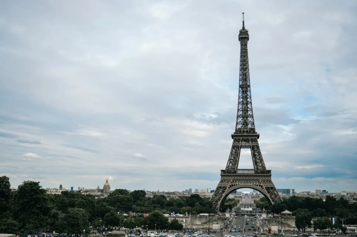 They Love You — But Are Not Coming Back: What Destinations Get Wrong About Repeat Travelers