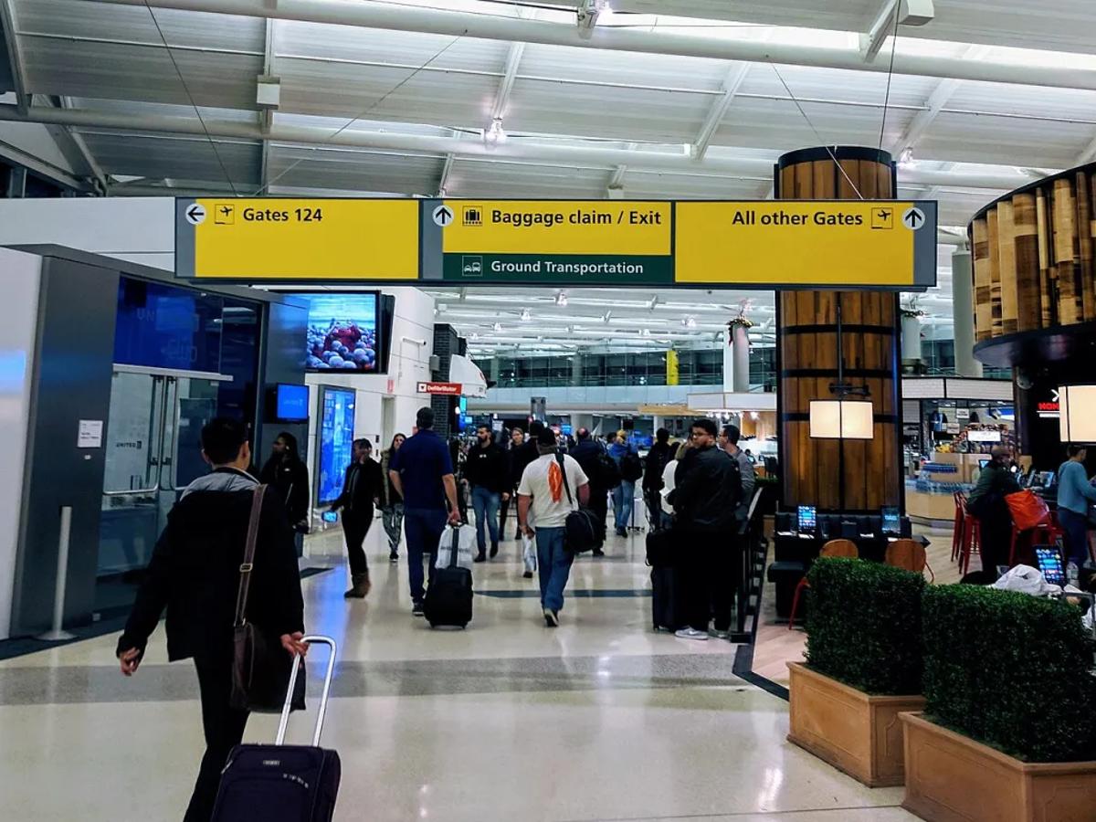 Travel Industry Warns Against DHS Threat to Halt Customs at ‘Sanctuary Cities’