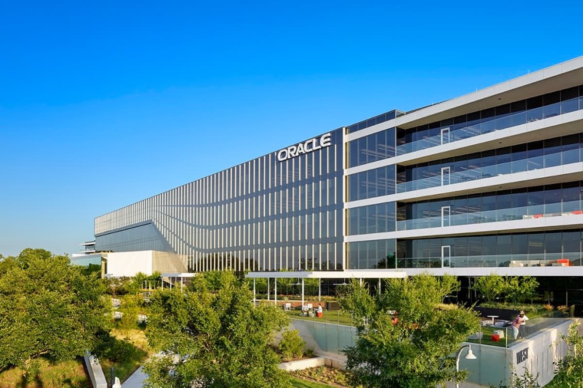 Oracle Bakes AI Into Opera Cloud Hotel Operations