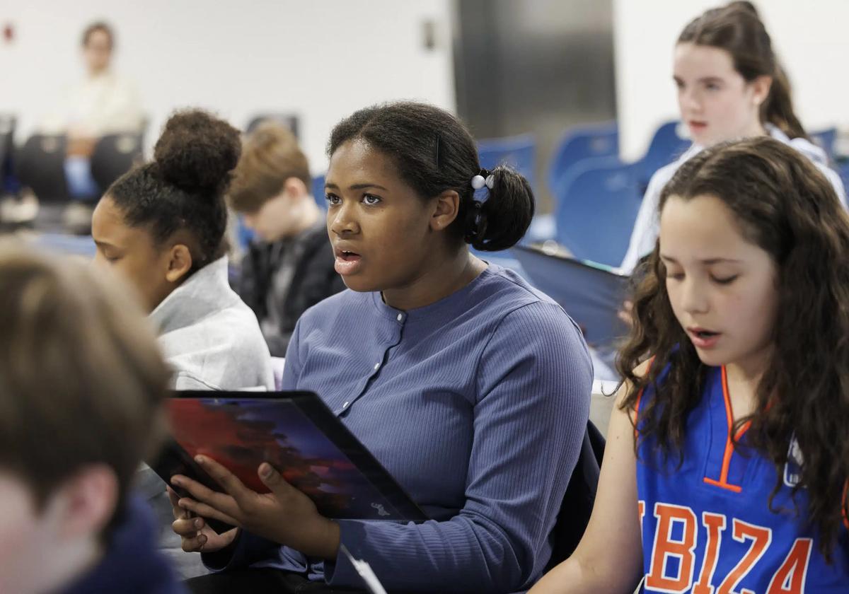 Just In: NY Phil Launches Youth Choir From Dudamel Playbook