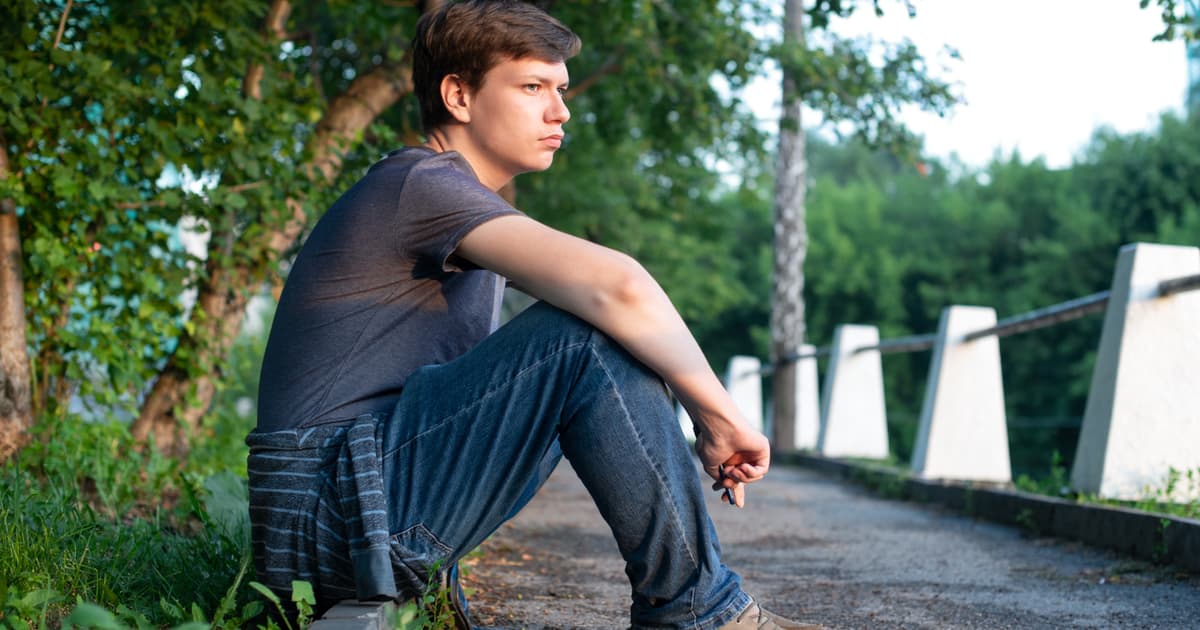 Psychology Says People Who Are Warm on the Surface but Have No Close Friends Aren’t Lonely because They’re Disliked —...