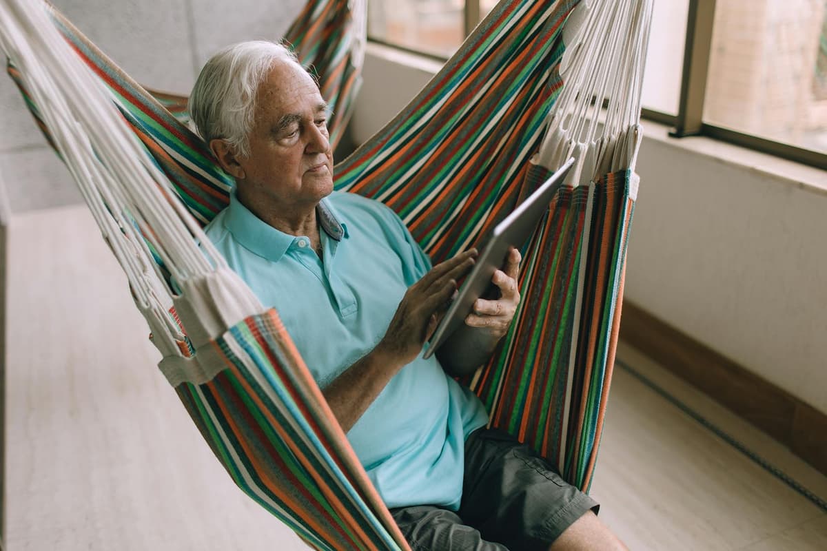 Research Suggests that People Who Feel Time Slipping Away Faster Every Year Aren’t Losing Their Minds, They’ve Just Stopped Creating...