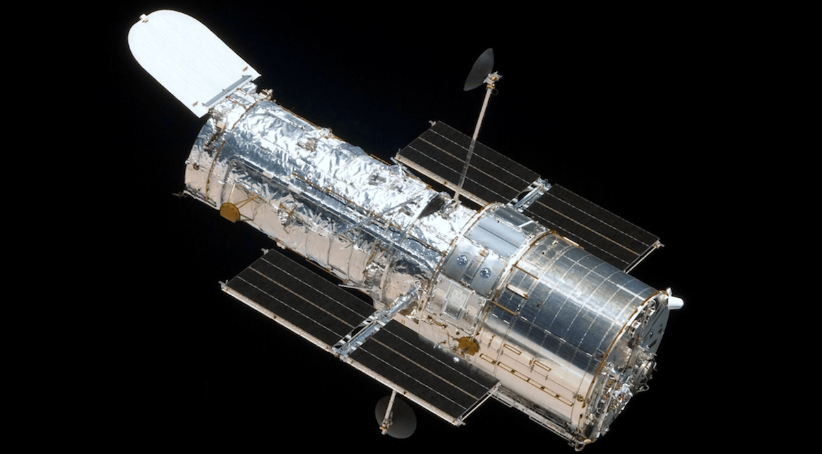 NASA Interested in Hubble Reboost if Costs Can Be Reduced