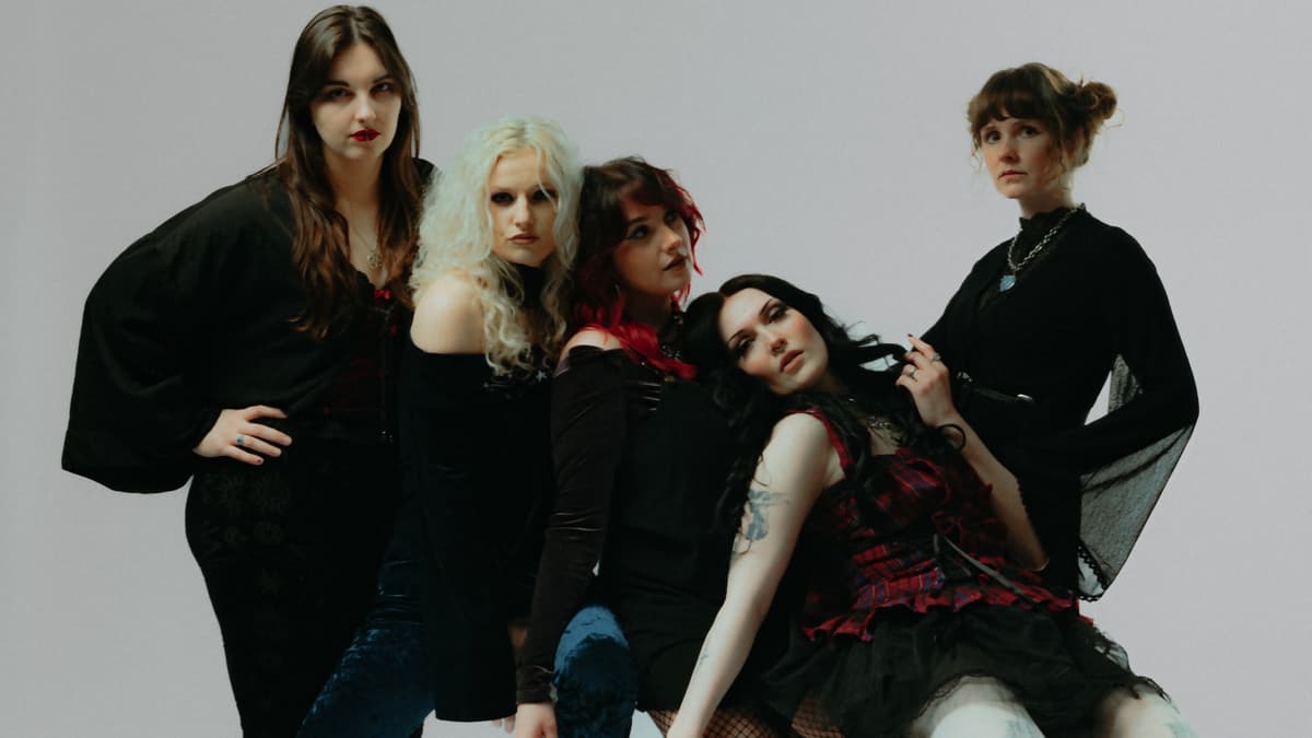 VENUS GRRRLS Share Industrial Infused New Track ‘Eve’