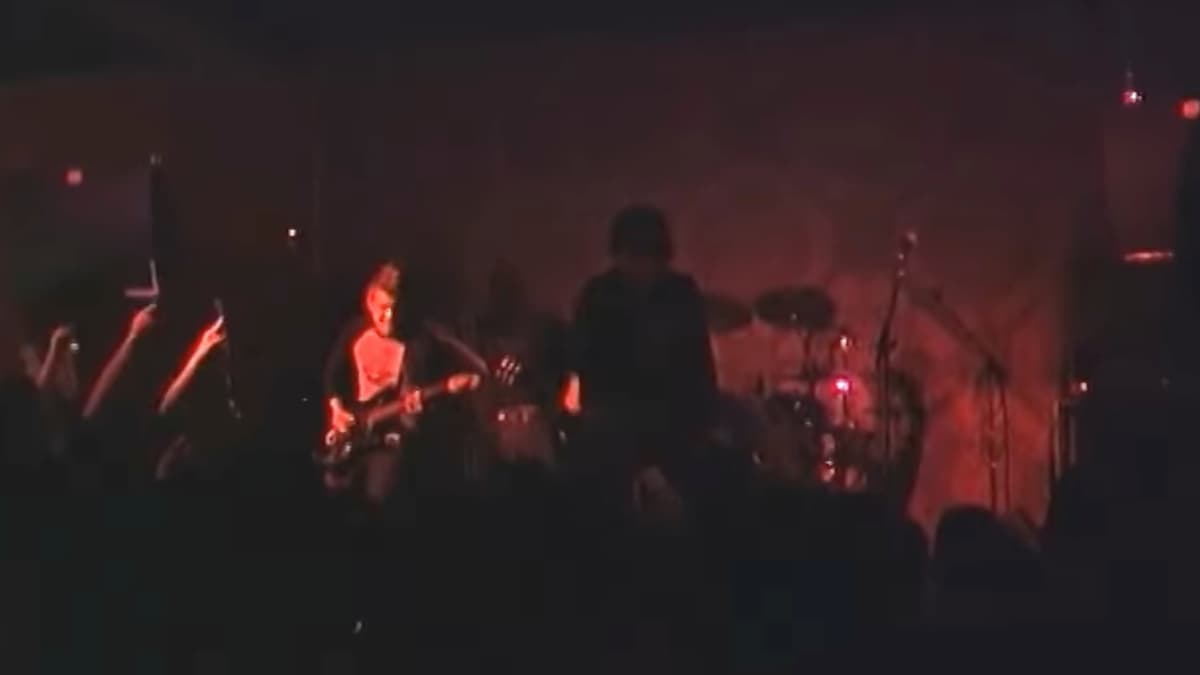 WATCH: My Chemical Romance Perform ‘Drowning Lessons’ Back In 2003