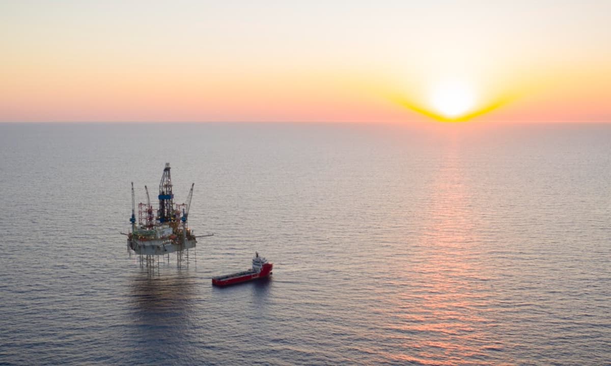 Pakistan Relaunches Offshore Oil Hunt After 18-Year Hiatus