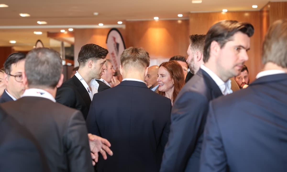 Geneva Dry: 50 Days to Go