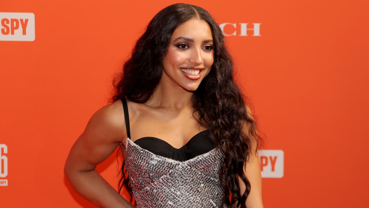 2026 WNBA Draft: How Much Will No. 1 Overall Pick Azzi Fudd Make in Her Rookie Season with the Dallas...