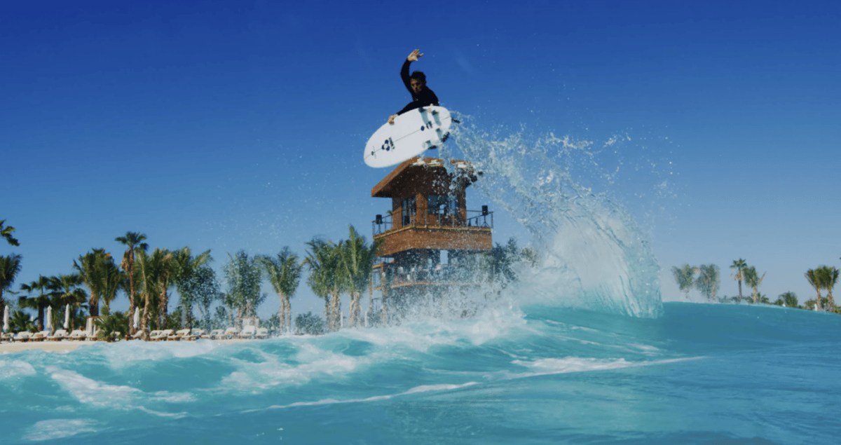 Watch: Yago and Cam Indulge in Saudi Arabia’s (Pre-War) Delights