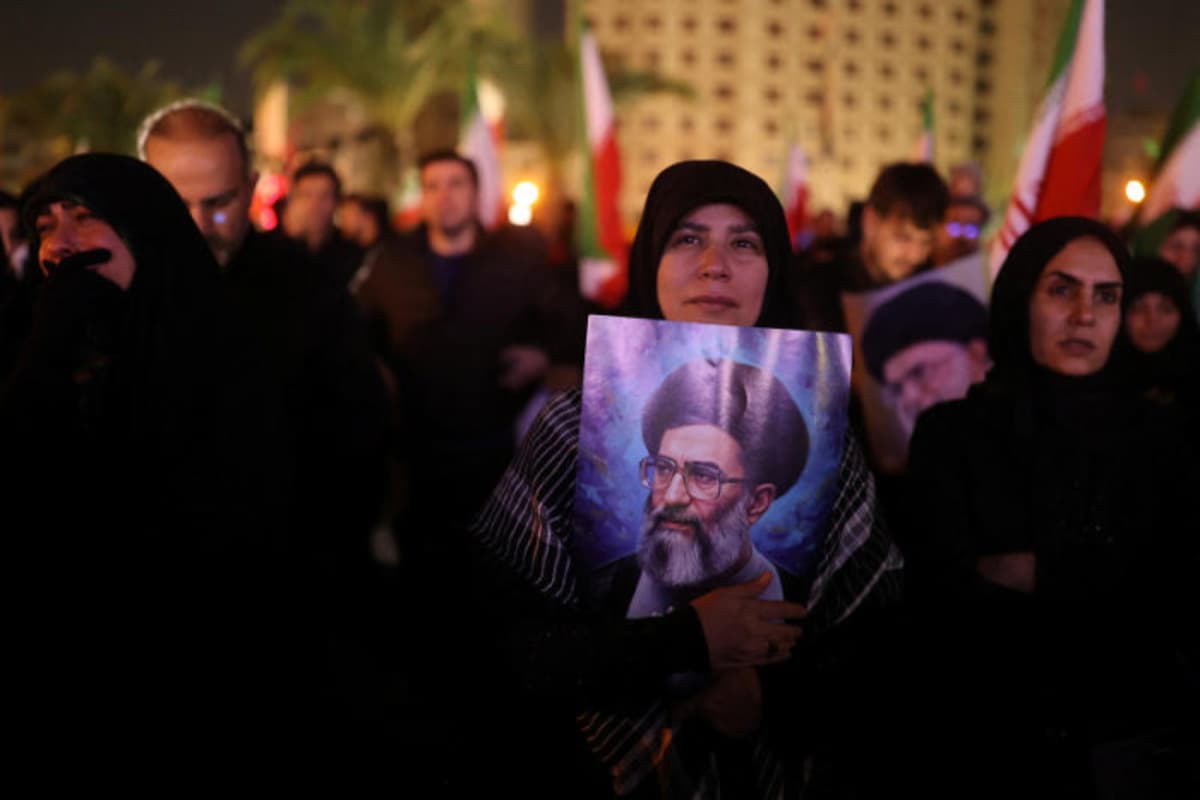 SET Index Falls on Iran-US Conflict