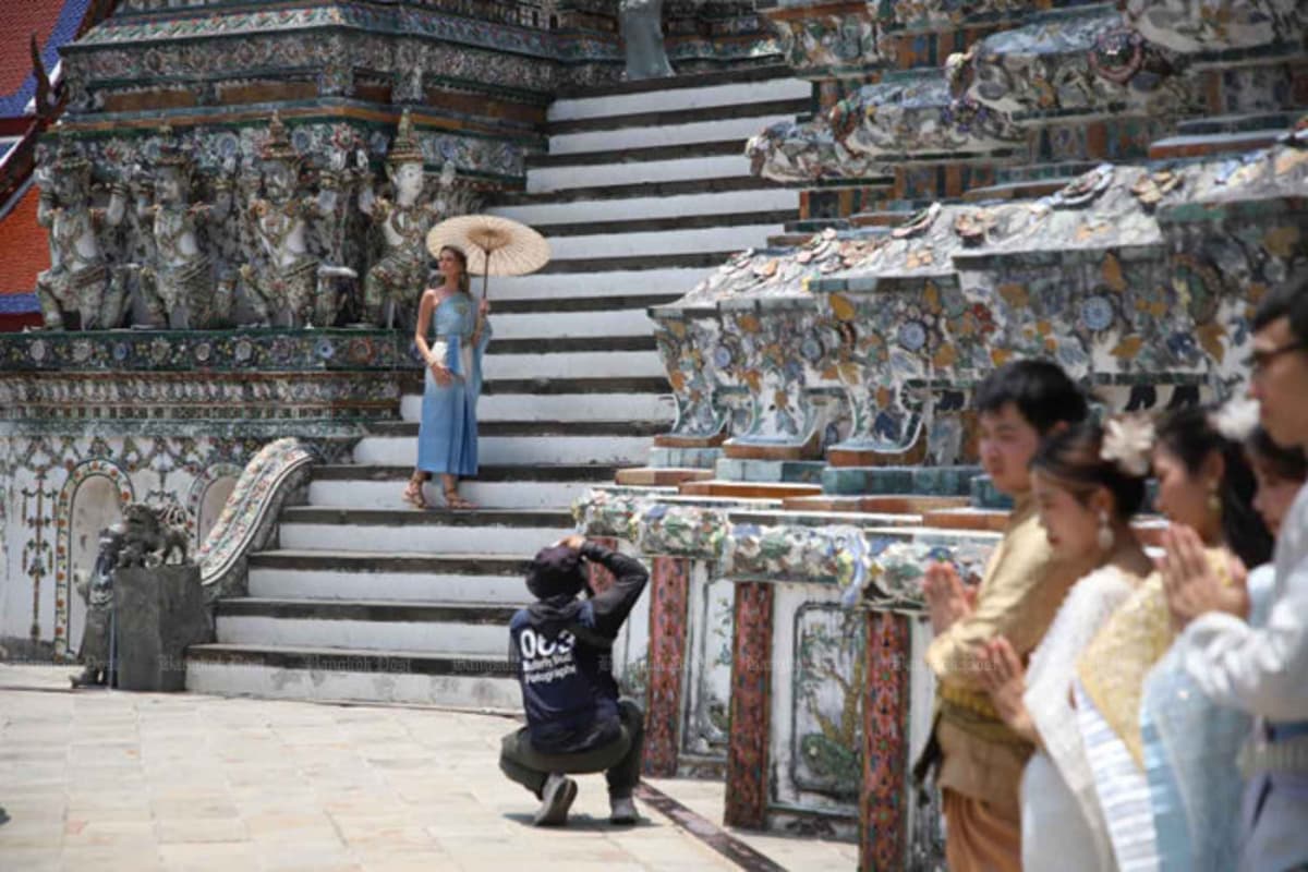 Foreign Arrivals Decline Amid Airline Upheaval