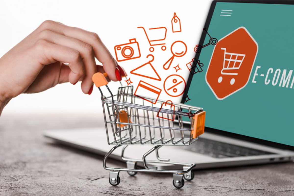 Thailand Targets High E-Commerce Platform Fees