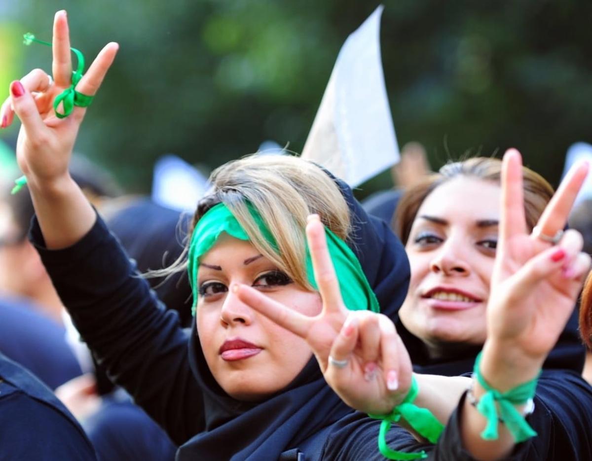 Trump Has Thrown the People of Iran Under the Bus