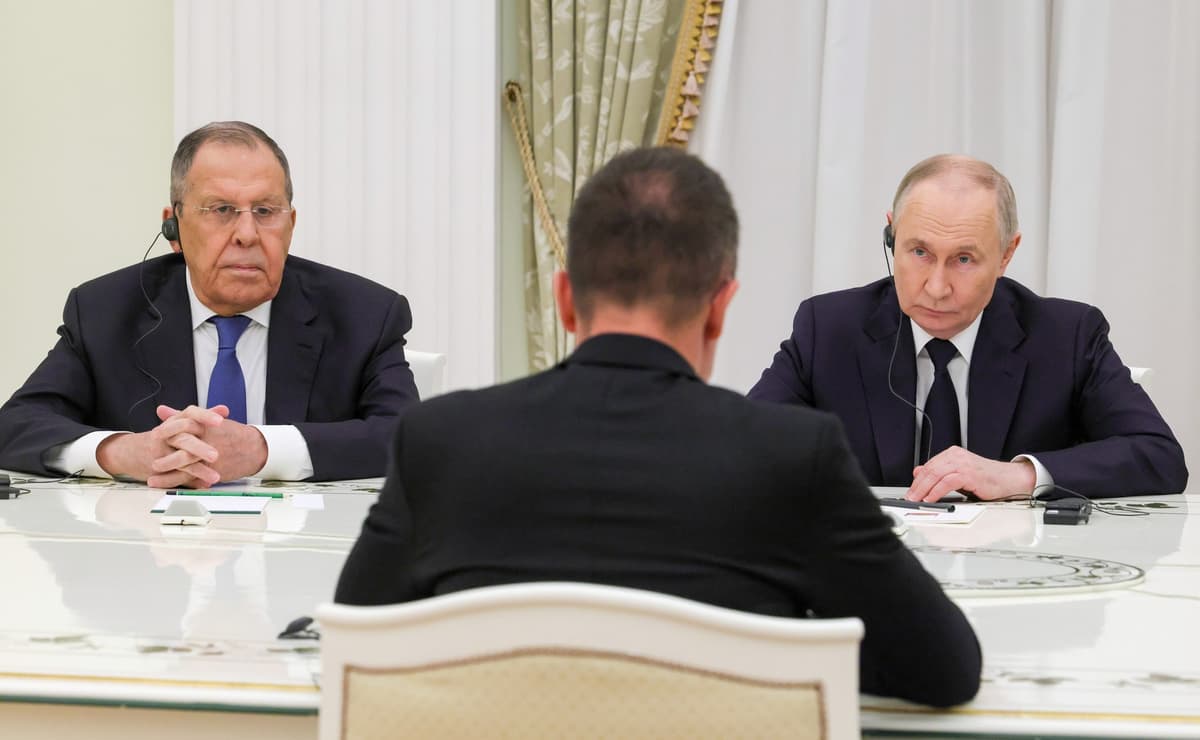 EU Hits Russia with New Sanctions as €90bn Aid Flows to Ukraine by June Latest