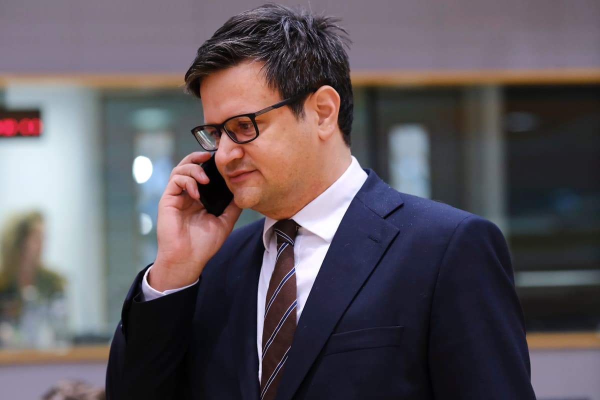 Hungary and Slovakia Quietly Drop Russia Vetos, Freeing up EU’s €90bn for Ukraine