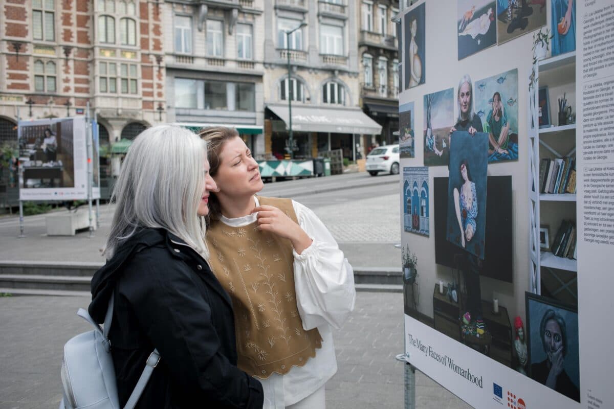 ‘Many Faces of Womanhood’: Brussels Photography Show Challenges Gender Stereotypes in Ukraine and Caucasus