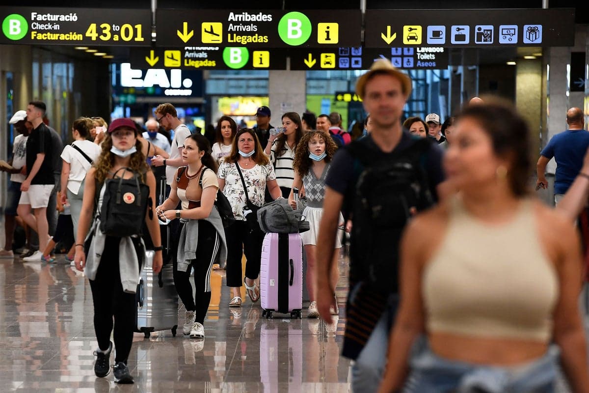 Spain Tells Tourists to Book Their Flights Now as Minister Issues Oil Warning