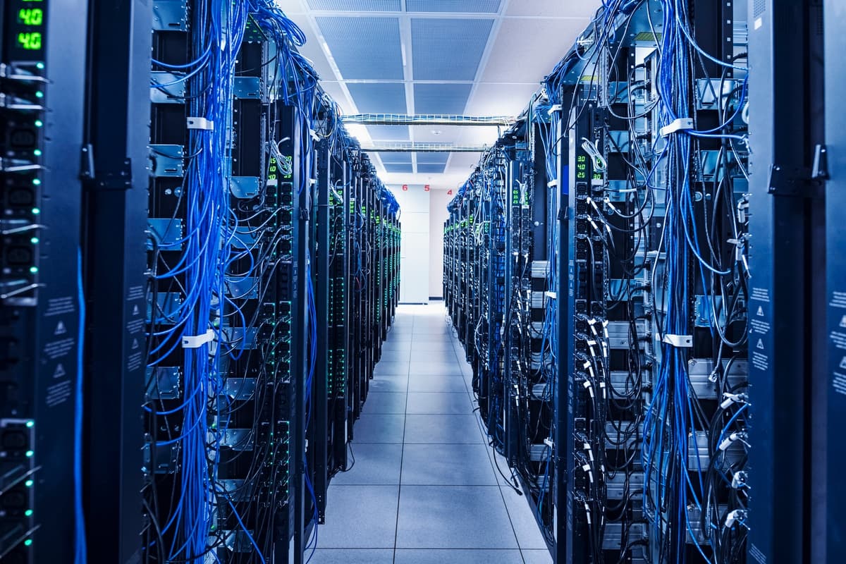 Compute As A Service: Buy CoreWeave And Sell Nebius On Valuation And Execution Risk