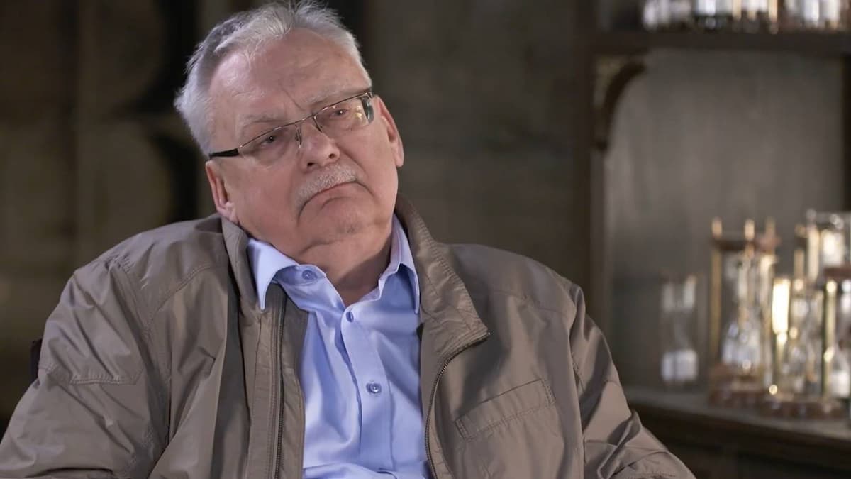 Andrzej Sapkowski Mentions Vodka as Metric for New Witcher Book Price