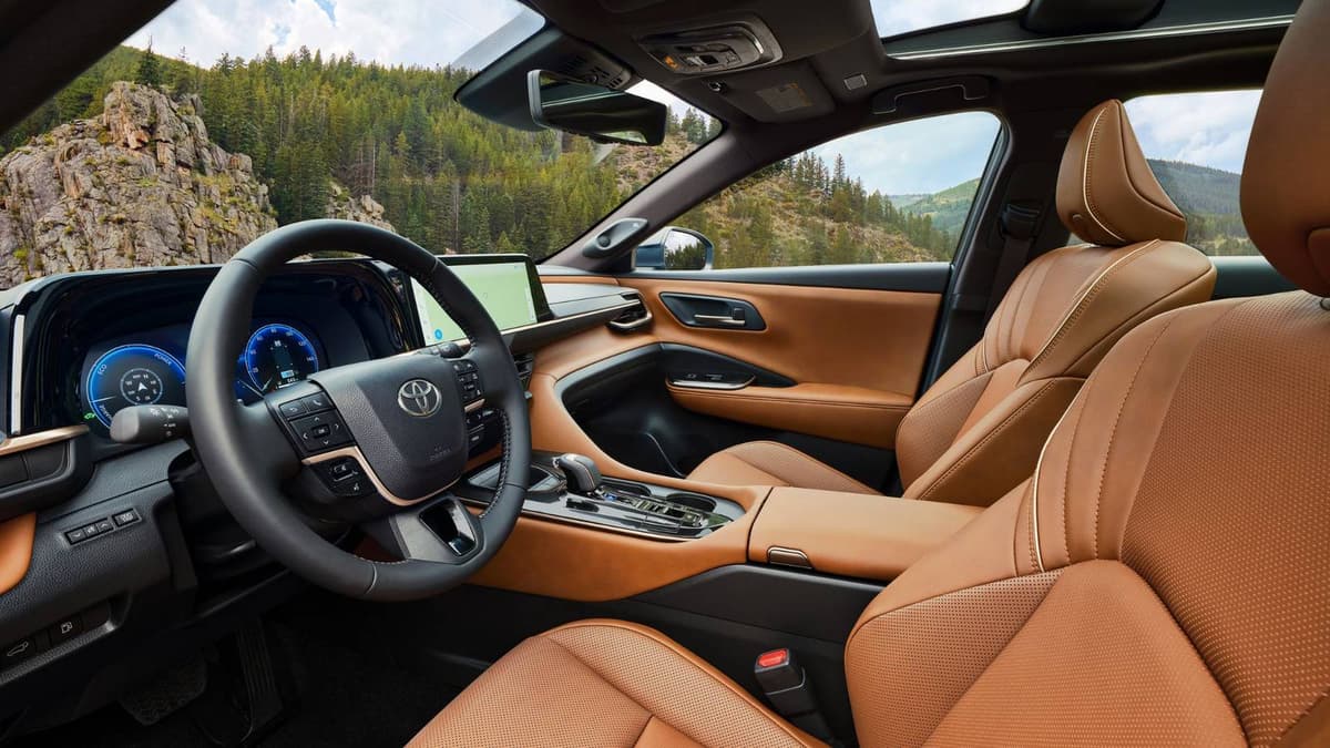 The Toyota Crown Signia's Two Trims Prove Luxury Doesn't Need a Dozen Options