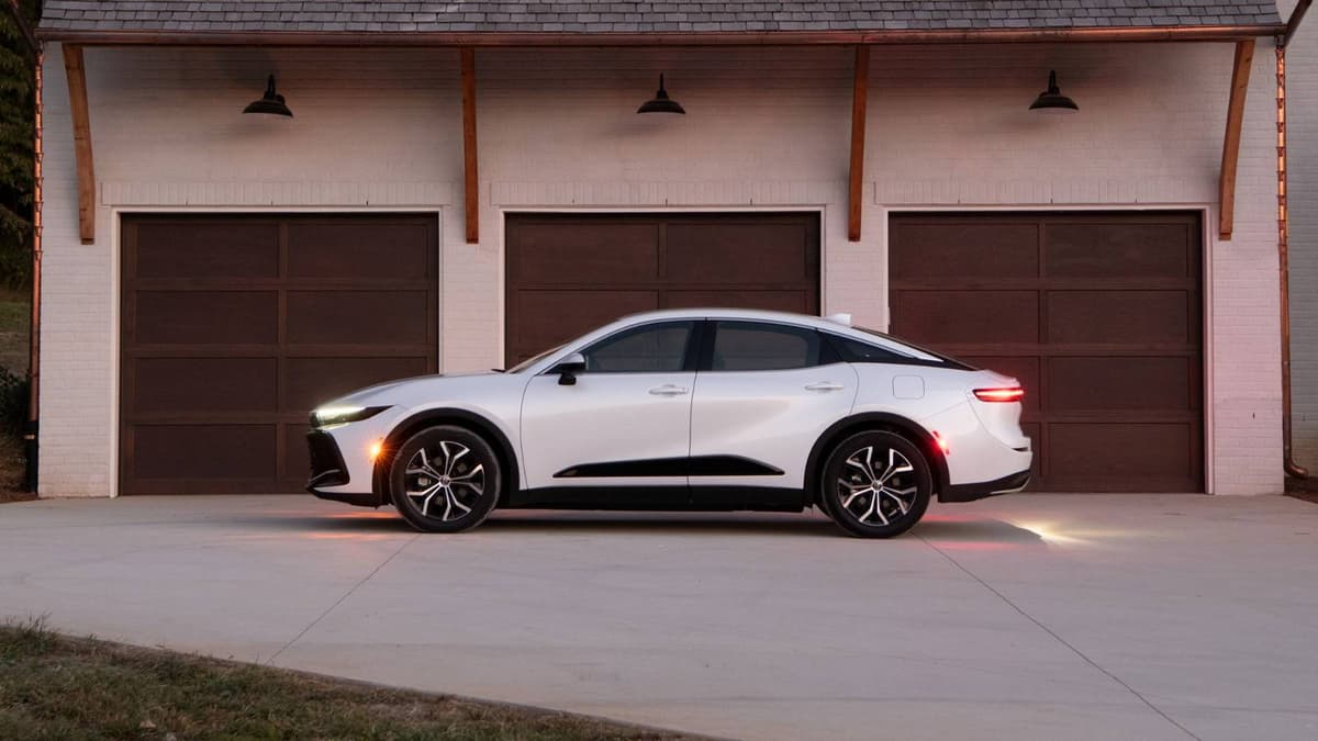 This Toyota Sedan Delivers Mercedes-Level Luxury without the Price